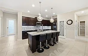 4 bed, 3.0 bath, 2468 sqft, $3,495 — Photo 4