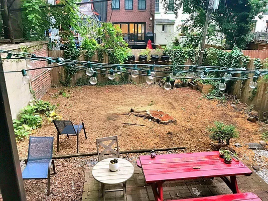 Rented by Rapid Realty Cobble Hill | media 30