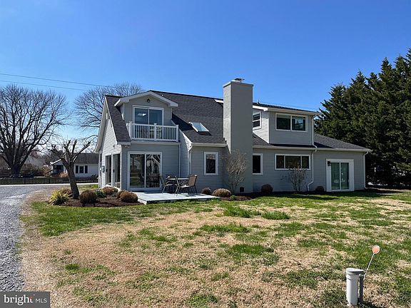 3rd image of 21552 Chicken Point Rd