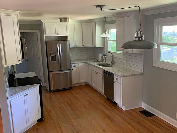 4th image of 4818 Danby Dr