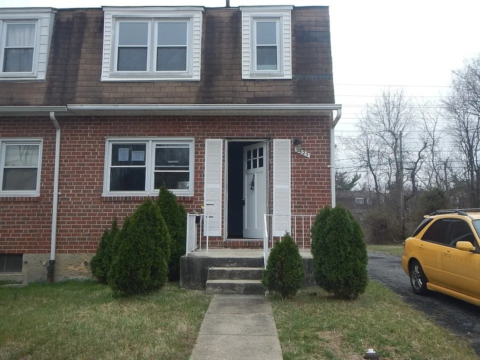 5525 Daywalt Ave