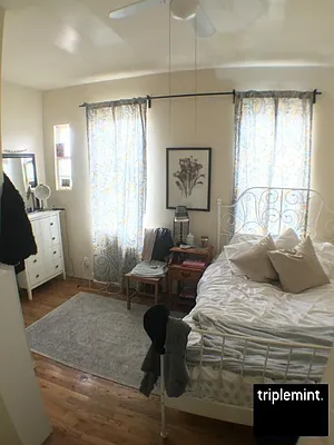 Rented by Triplemint | media 10