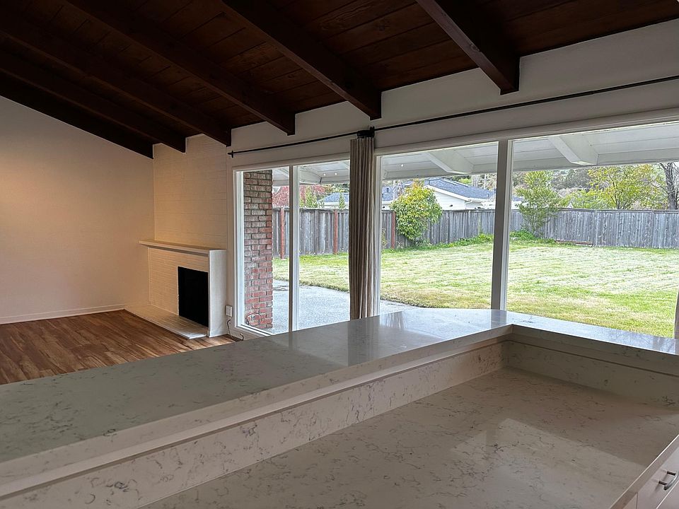 1st image of 255 Cecilia Way