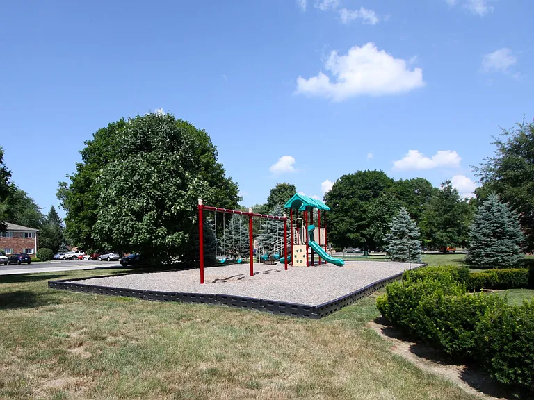 Dublin Glen Apartments — Photo 10