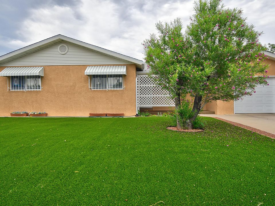 1st image of 2916 Cuervo Dr NE
