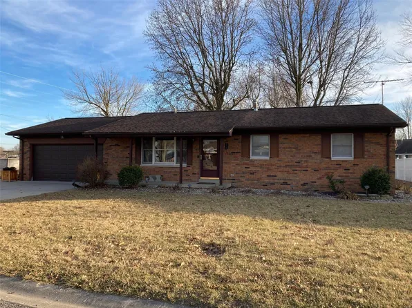 104 Debra Dr, Albers, IL 62215