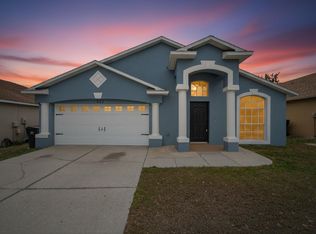 523 Napa Valley Cir, Valrico, FL 33594