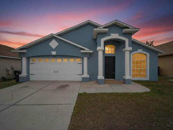 523 Napa Valley Cir, Valrico, FL 33594