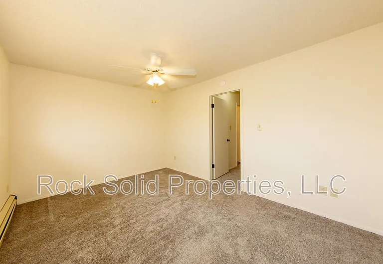4721 Hickory Pl — Photo 16