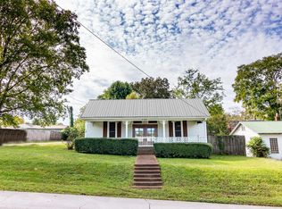 130 Church St, Centerville, TN 37033