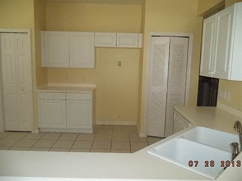 5th image of 12613 Fox Ridge Dr APT 3103