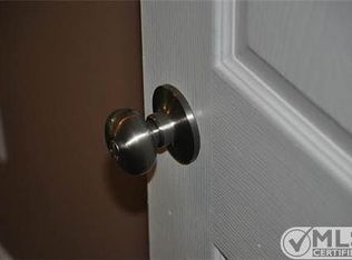 1867 McMahan Hollow Rd, Pleasant View, TN 37146