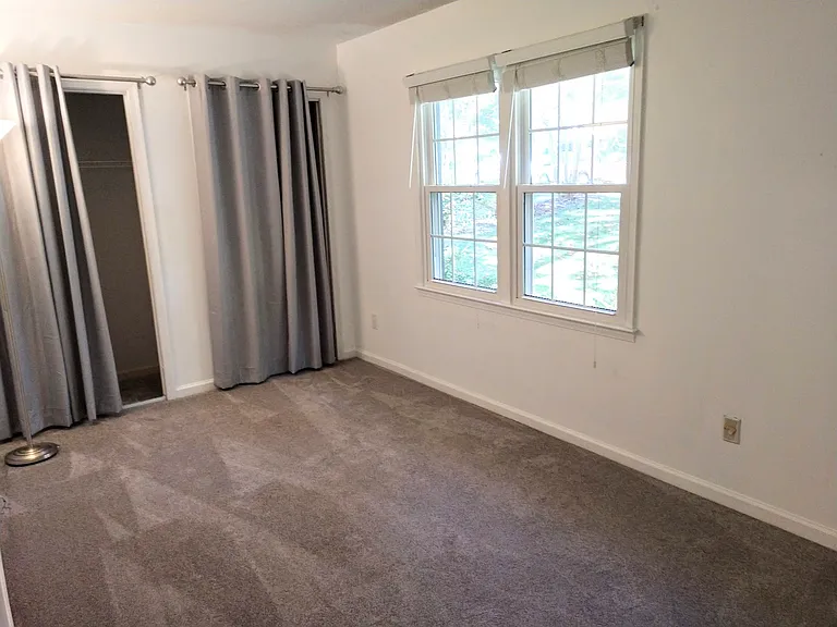 400 Hillstone Dr — Photo 20