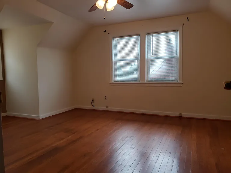 1536 Prospect Rd — Photo 13