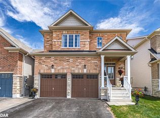 25 Mandley Cres, Essa, ON L3W0B6