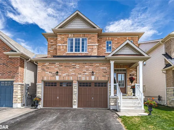 25 Mandley Cres, Essa, ON L3W 0B6