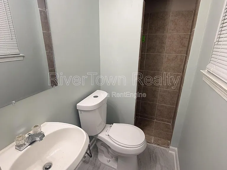 1624 Winfield Ave — Photo 12