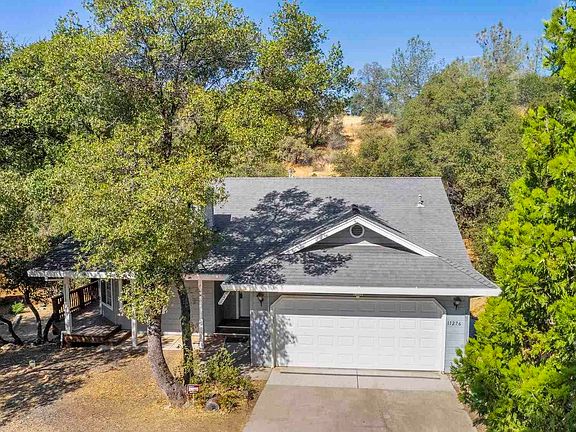 2nd image of 17276 Valley Oak Dr