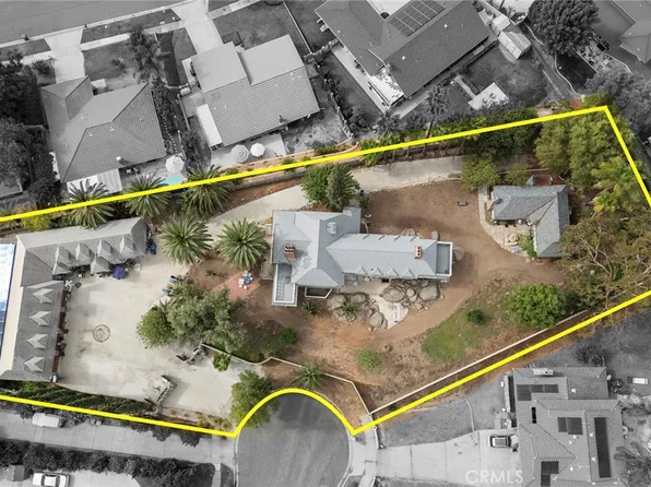 5130 Chequers Ct, Riverside, CA 92507