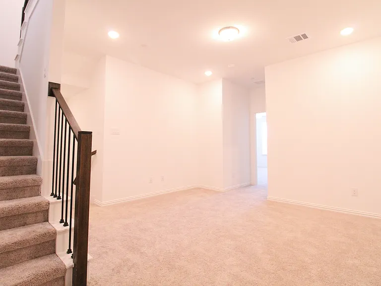 1221 Doris May Dr — Photo 37