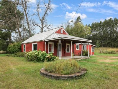 N1031 East Rd, Waupaca, WI, 54981