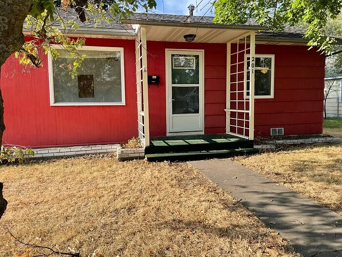 201 Dearborn Ave
