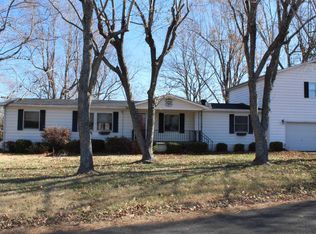 361 Eddy Creek Rd, Eddyville, KY 42038
