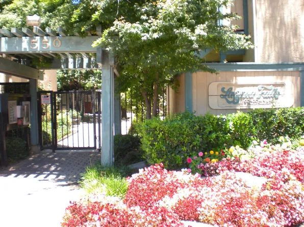 1550 W Ashlan Ave APT 103, Fresno, CA 93705