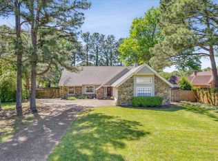 1569 Bubbling Brook Dr, Germantown, TN 38138