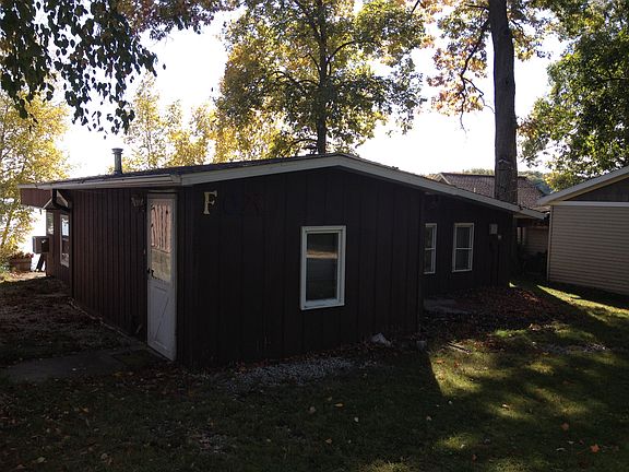 4th image of 9124 S Redwood Dr