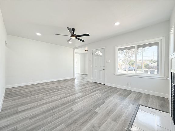 4th image of 1143 E 150th St