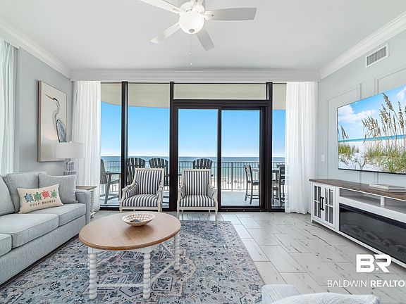 3rd image of 533 E Beach Blvd #505