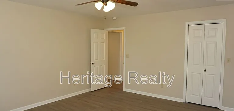 867 Westgate Dr — Photo 18