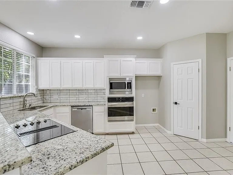 8307 Ephraim Rd — Photo 2