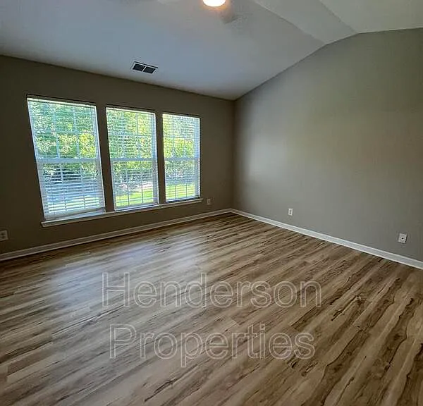 9032 Bishop Crest Ln — Photo 19