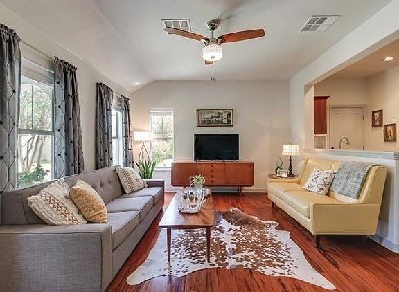5th image of 13604 Caldwell Dr APT 14