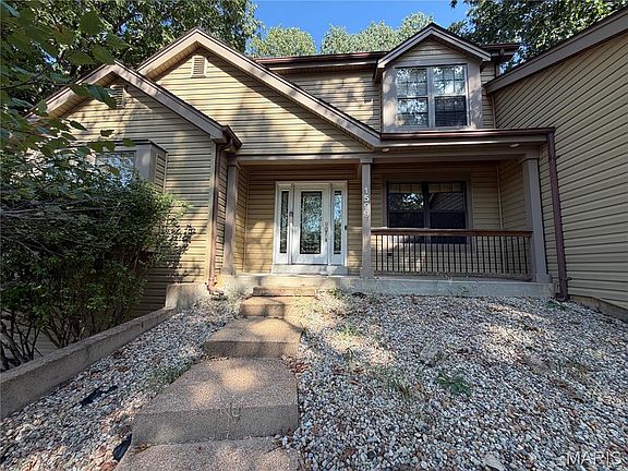 2nd image of 1599 Paradise Valley Dr