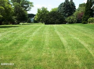 2374 Butternut Bnd, Davis, IL 61019