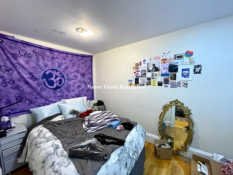 14 Wait St #3 — Photo 4