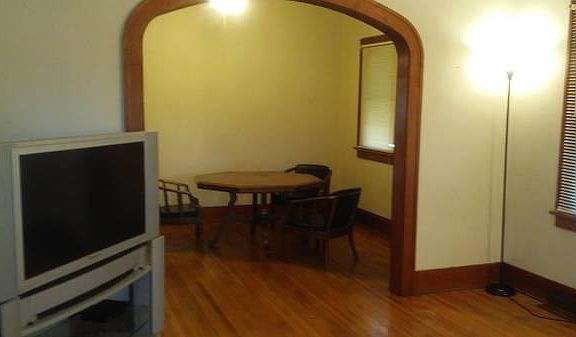 3rd image of 1310 New Hampshire St