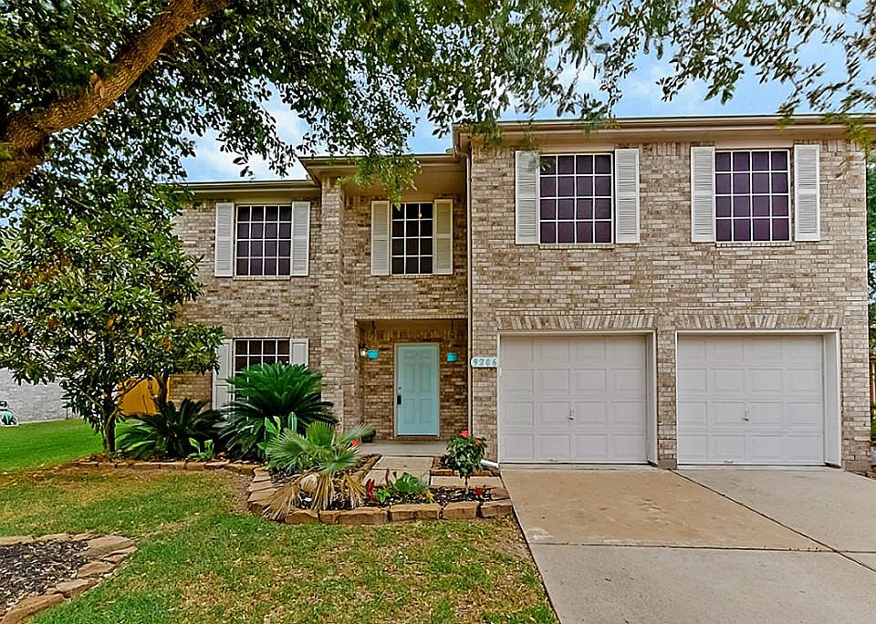 2nd image of 9206 Brechin Ct
