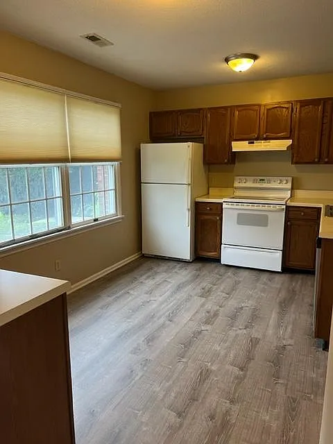 104 Franklin Parke Ct — Photo 4