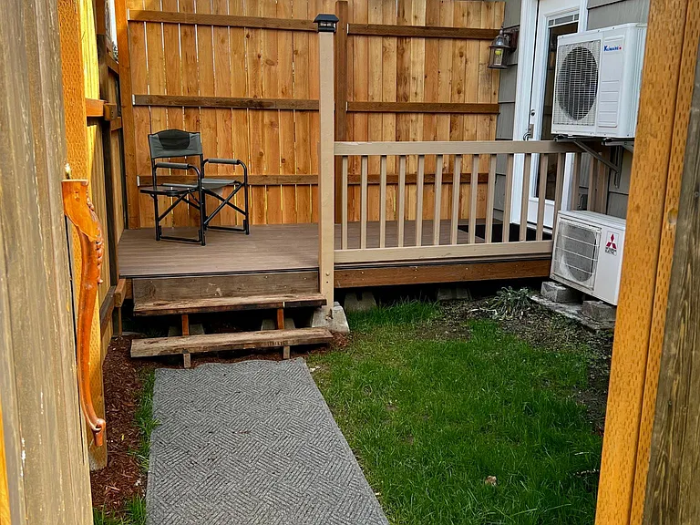 2345 SE Thompson St — Photo 14