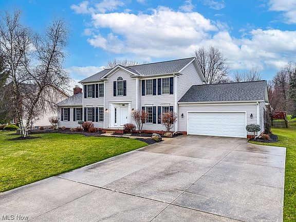 2nd image of 1339 Atterbury Dr