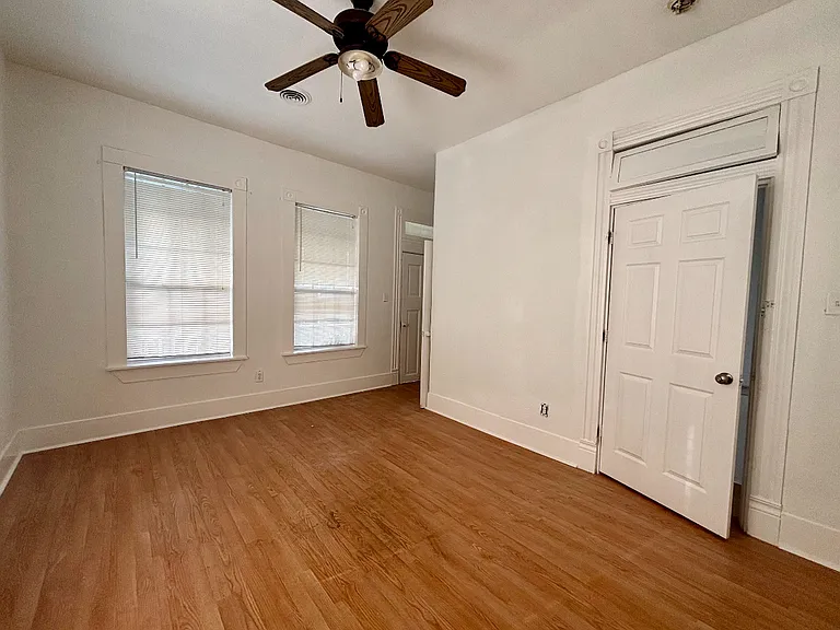 3410 Sealy St — Photo 20