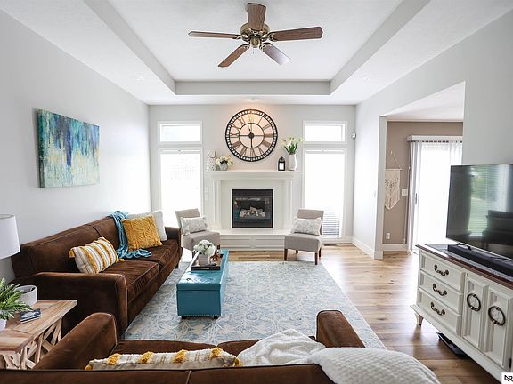 5th image of 15105 Marseille Ave