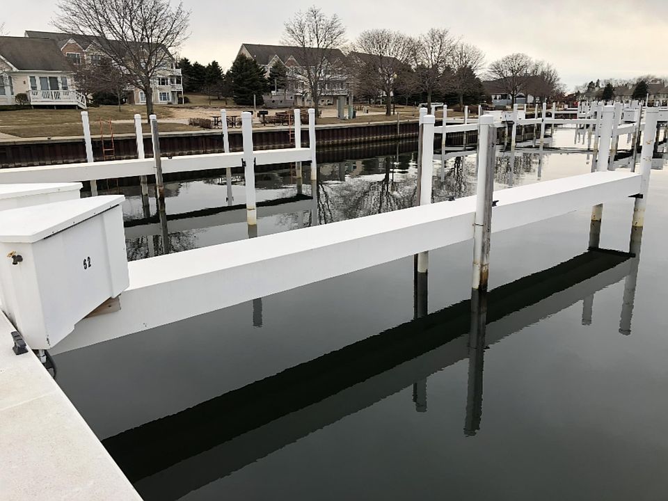 1st image of Marina Dr N #62