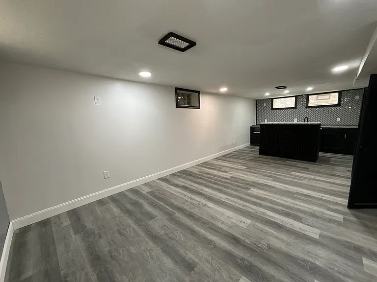 20210 Gladstone Rd — Photo 44