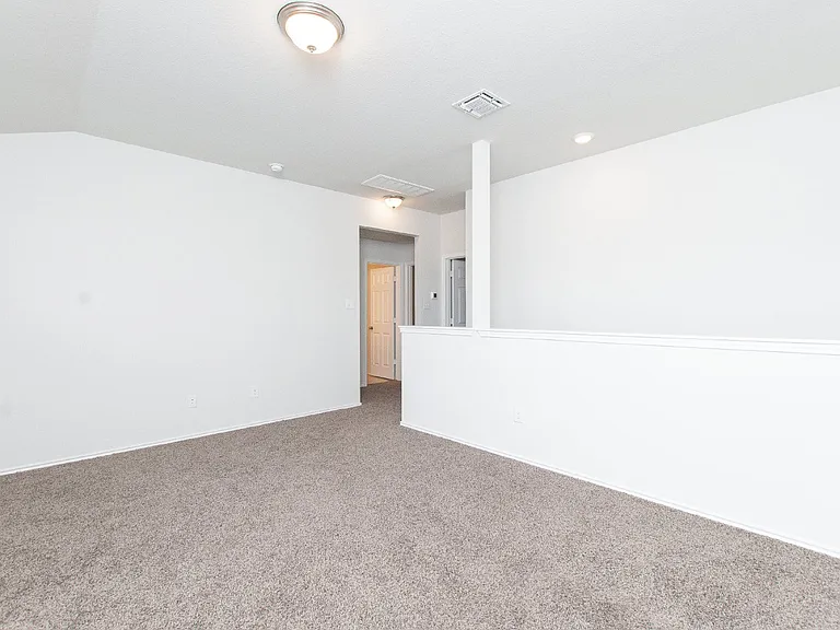 2033 Mallard Ct — Photo 19
