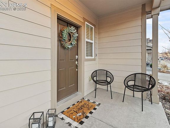 4th image of 3779 Vineyard Cir